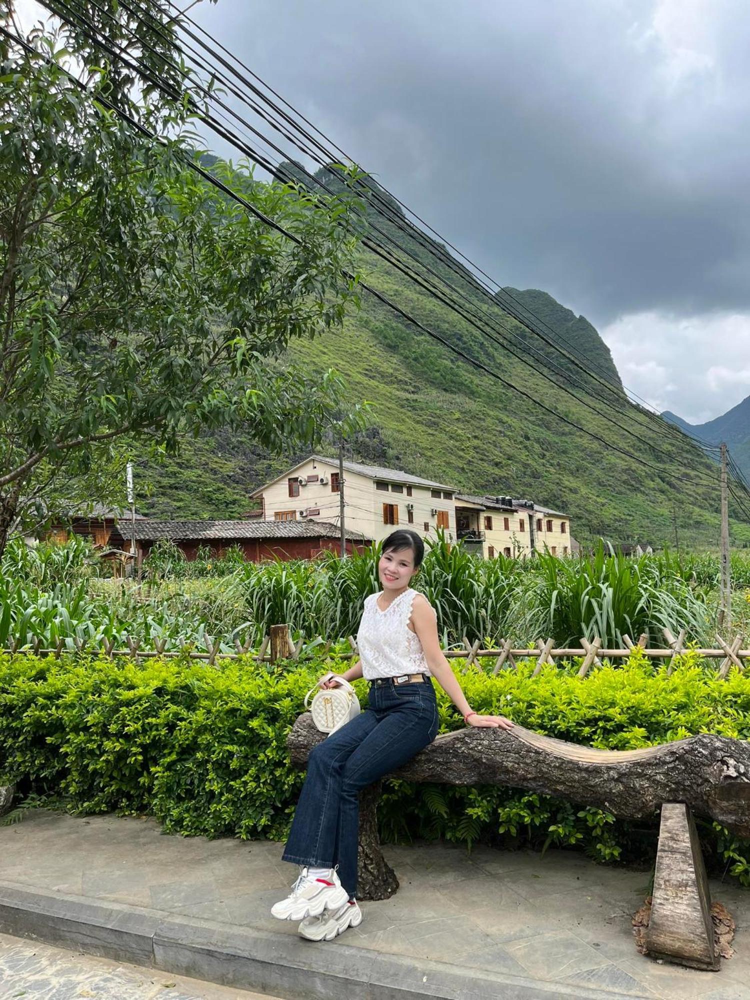 Nha Nghi Anh Van Dong Van  Exterior foto